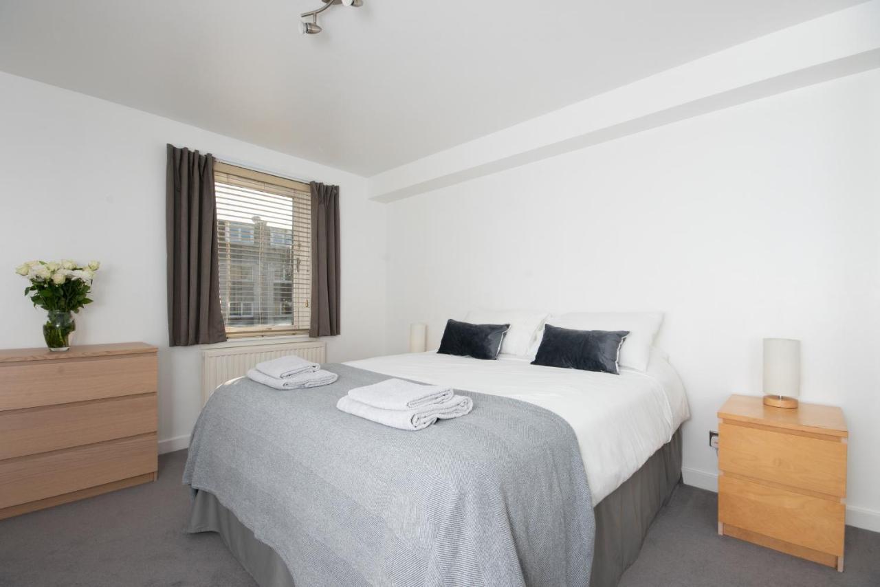 Dwellcome Home Ltd 2 King Beds West End Apt, Half Mile To Union Street Yet Quiet, Free Allocated Parking Space At Rear Entrance & Fast Wifi, Ideal For Long Term Contractor, Corporate, Etc Stays, Regular Housekeeping Option - See Our Site For Assuranc 애버딘 외부 사진