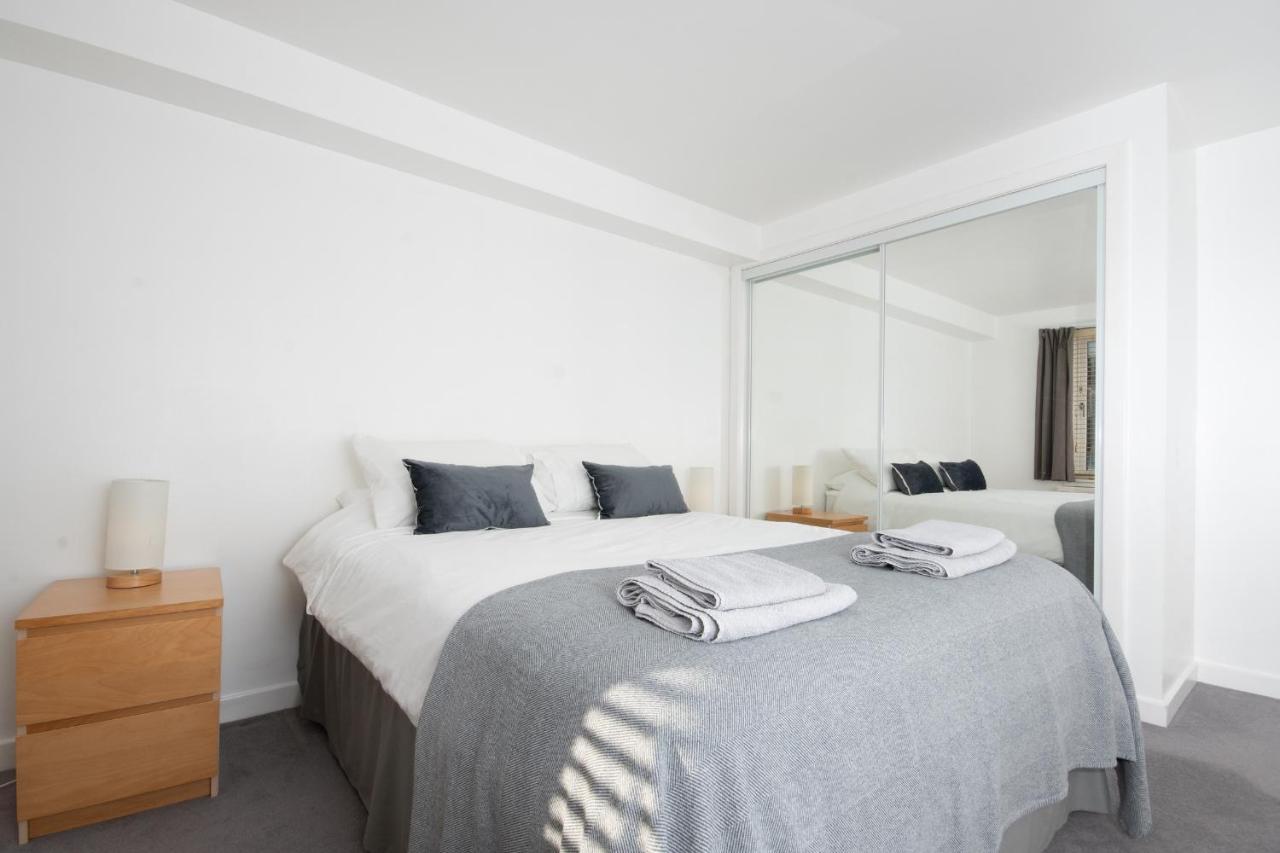 Dwellcome Home Ltd 2 King Beds West End Apt, Half Mile To Union Street Yet Quiet, Free Allocated Parking Space At Rear Entrance & Fast Wifi, Ideal For Long Term Contractor, Corporate, Etc Stays, Regular Housekeeping Option - See Our Site For Assuranc 애버딘 외부 사진